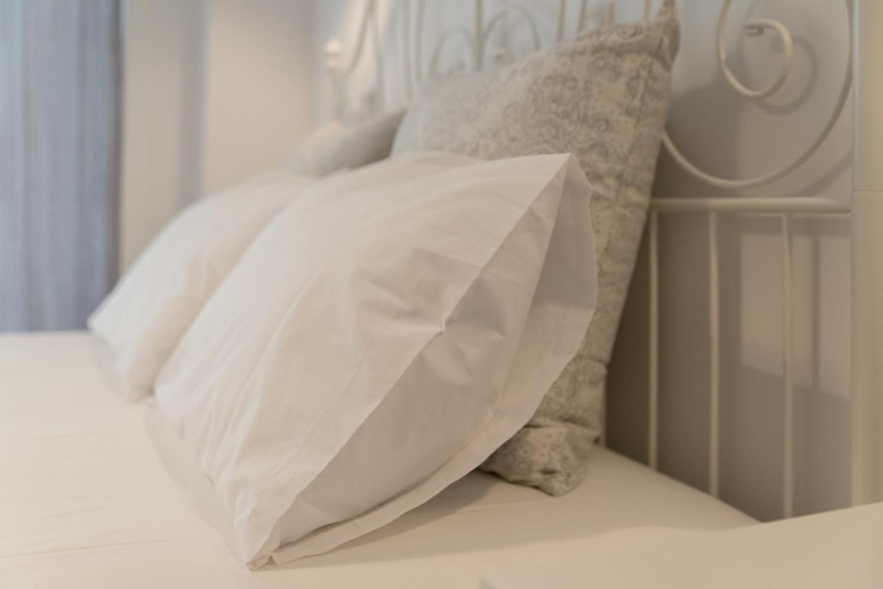 Amazing Apartment 2 Min To Acropolis アテネ エクステリア 写真